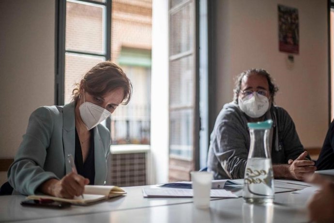 La candidata de Más Madrid a las elecciones autonómicas del 4 de mayo, Mónica García, se ha reunido con la FRAVM