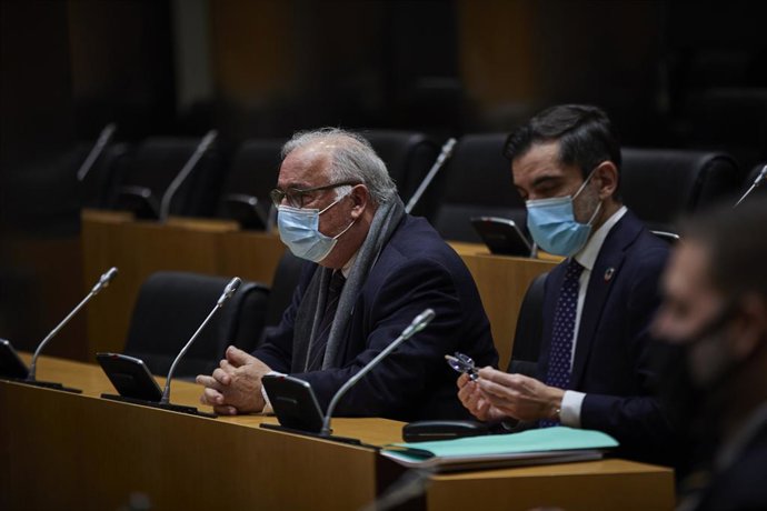 Archivo - El director de la DGT, Pere Navarro durante la comisión sobre Seguridad Vial en el Congreso de los Diputados.