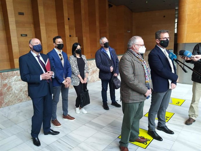 La Junta detalla a los empresarios de Granada las ayudas al sector del turismo