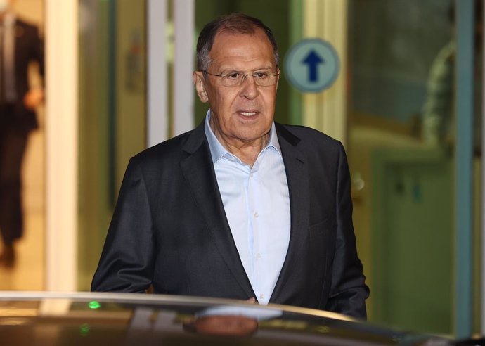 23 March 2021, South Korea, Incheon: Russian Foreign Minister Sergey Lavrov arrives at Incheon International Airport before he engages in scheduled talks with South Korean Foreign Minister Chung Eui-yong during his three-day trip. Photo: -/YNA/dpa