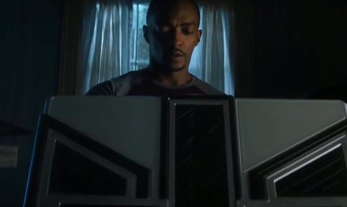 Falcon y el Soldado de Invierno: ¿Qué hay en la caja que Bucky le da a Sam de Wakanda?