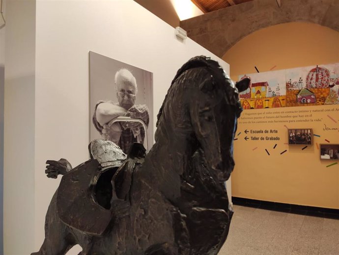 Exposición de Venancio Blanco en la sala Santo Domingo de la Cruz en Salamanca.