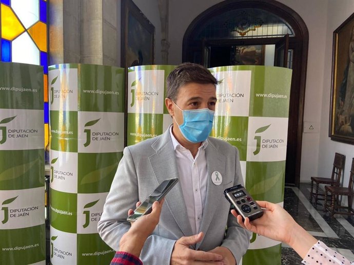 El portavoz de Ciudadanos en la Diputación de Jaén, Ildefonso Ruiz.