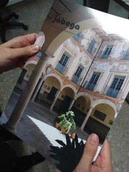 Archivo - Revista Jábega editada por la Diputación de Málaga en el Cedma