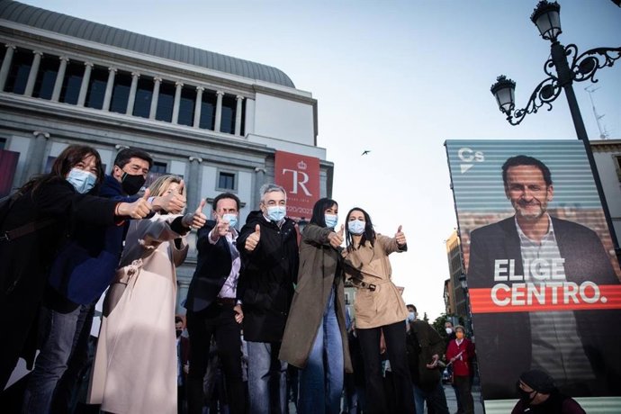 El vicepresidente de la Junta y coordinador autonómico de Cs, Juan Marín, este sábado en el arranque de campaña del candidato a la Presidencia de la Comunidad de Madrid, Edmundo Bal.