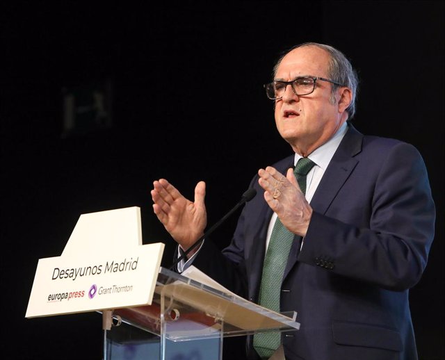 El candidato del PSOE a la Presidencia de la Comunidad de Madrid, Ángel Gabilondo, interviene en un Desayuno Madrid de Europa Press, a 19 de abril de 2021, en el Auditorio "El Beatriz Madrid".