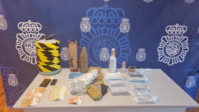 Material intervenido al detenido