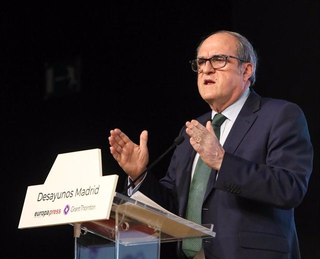 El candidato del PSOE a la Presidencia de la Comunidad de Madrid, Ángel Gabilondo, interviene en un Desayuno Madrid de Europa Press, a 19 de abril de 2021, en el Auditorio "El Beatriz Madrid", Madrid, (España)