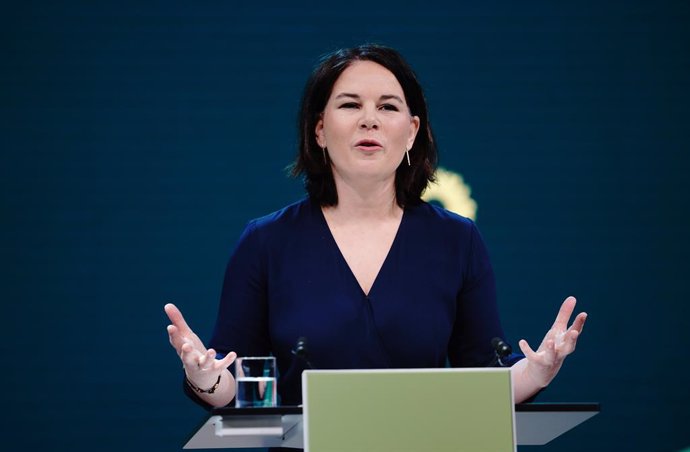19 April 2021, Berlin: Federal chairwoman of Alliance 90/The Greens Annalena Baerbock speaks during a digital announcement event after the party's federal executive committee nominated her as a candidate for chancellor. Photo: Kay Nietfeld/dpa