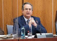 Fiscalía Anticorrupción ofrece su colaboración para la futura Ley Antifraude y ve "muy positiva" la Oficina que plantea