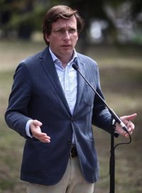 Almeida advierte de que sin estado de alarma ni marco jurídico para CCAA será "más difícil" controlar fiestas