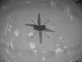 Arxiu - L'helicpter Ingenuity vola amb xit a Mart.