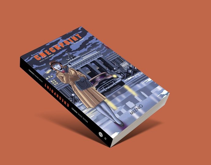 Cubierta de la novela gráfica 'Checkpoint' de Editorial Milenio