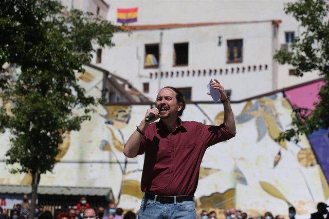 El candidato de Unidas Podemos a la Presidencia de la Comunidad de Madrid, Pablo Iglesias, durante el acto de inicio de campaña del partido para las elecciones a la Asamblea de Madrid, a 18 de abril de 2021, en el barrio de Lavapiés, Madrid (España). 