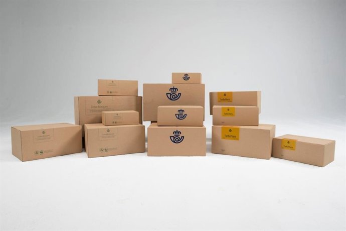 Archivo - Paquetes de Correos.