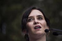 Ayuso: "Para oponerse a Sánchez no hace falta ser de derechas, basta con ser sensato"