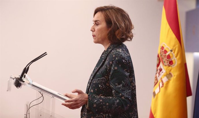 La portavoz del PP en el Congreso de los Diputados, Cuca Gamarra, interviene en una rueda de prensa anterior a una Junta de Portavoces, a 20 de abril de 2021, en el Congreso de los Diputados, Madrid, (España).
