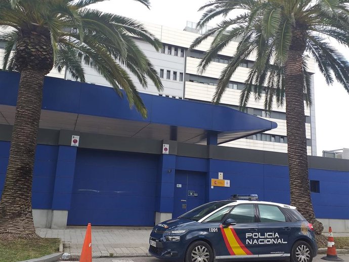 Vehículo de la Policía Nacional