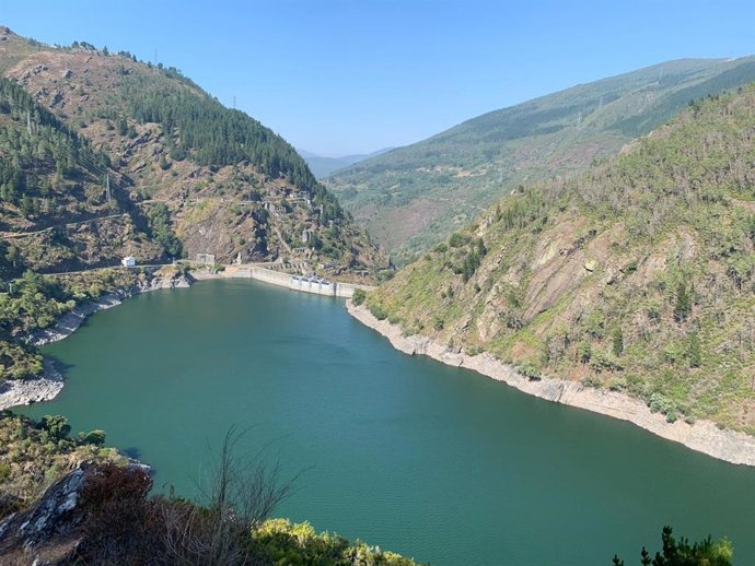 Archivo - Embalse de Grandas de Salime en una imagen de archivo.
