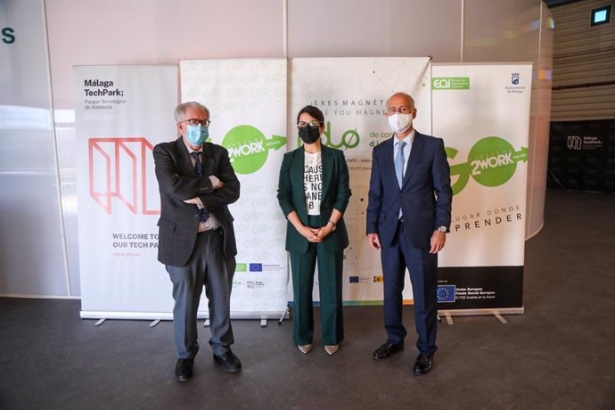 La concejala delegada de Innovación y Digitalización Urbana, Susana Carillo; el director de EOI Andalucía, Francisco Velasco; el director general de Málaga Tech Park (PTA), Felipe Romera, en rueda de prensa