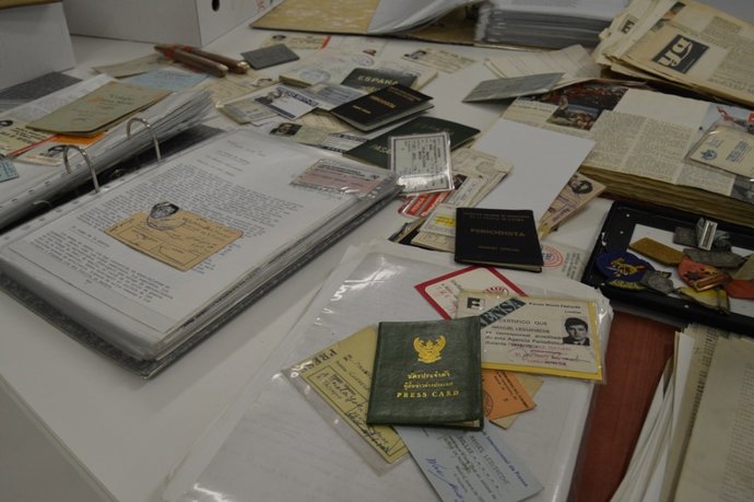 El Archivo Histórico de Euskadi muestra los fondos donados por la familia del periodista Manu Leguineche
