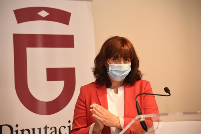 Archivo - La diputada de Bienestar Social de Granada,  Olvido de la Rosa, en imagen de archivo