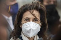 Robles sitúa a Vox fuera de los estándares democráticos mínimos por su cartel contra menores inmigrantes