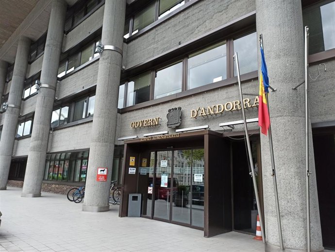 El edificio administrativo del Gobierno, en la calle Prat de la Creu de la capital.