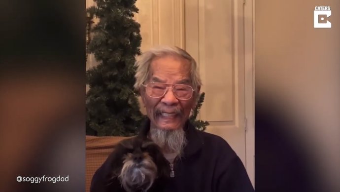Este hombre de 87 años y su perro de 4 años comparten un rasgo en común que llama la atención: su perilla canosa
