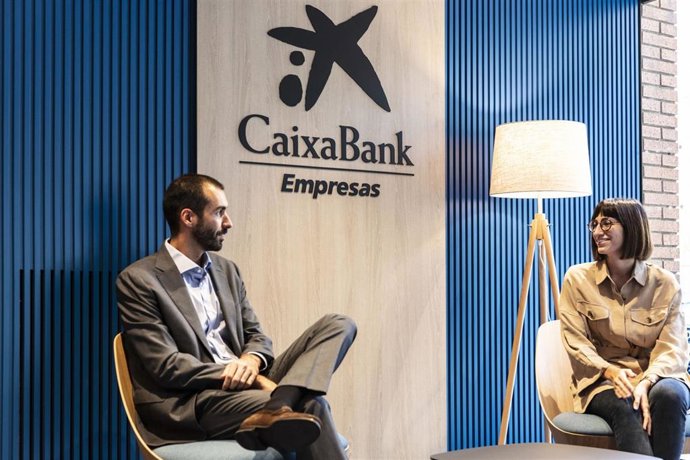 Archivo - CaixaBank renueva la certificación Aenor por su servicio en banca de empresa y tesorería