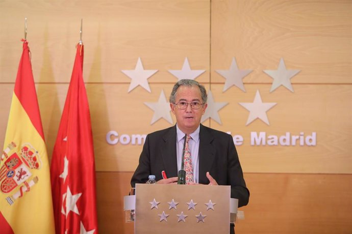 El consejero de Educación y Juventud de la Comunidad de Madrid, Enrique Ossorio, durante una rueda de prensa posterior al Consejo de Gobierno de Gobierno, a 21 de abril de 2021, en Madrid (España).