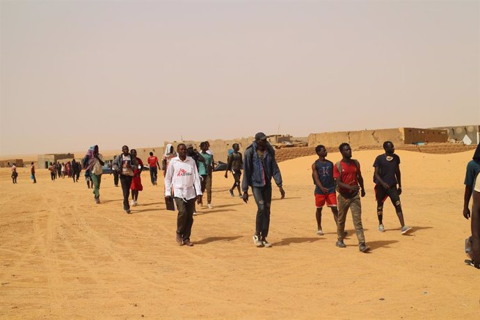 Archivo - Migrantes ayudados por MSF en Assamaka, Agadez (Níger)