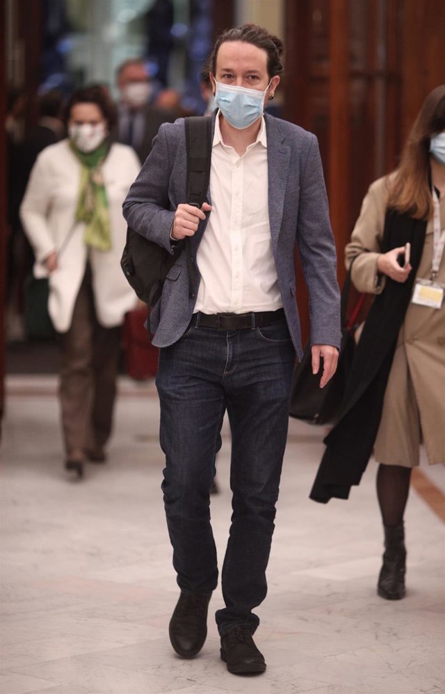 Archivo - El vicepresidente segundo del Gobierno, Pablo Iglesias, a su llegada a la segunda sesión del pleno en el que se debate la moción de censura planteada por Vox, en el Congreso de los Diputados, Madrid