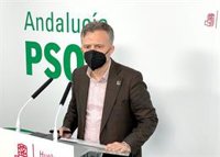 PSOE-A tacha de "frívola e irresponsable" la gestión de Moreno en la cuarta ola "sin contar con el Comité de Expertos"