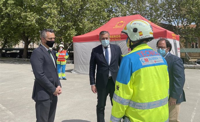 El consejero  de Justicia, Interior y Victimas, Enrique López, visita el Instituto de Formación Integral en Seguridad y Emergencias (IFISE)
