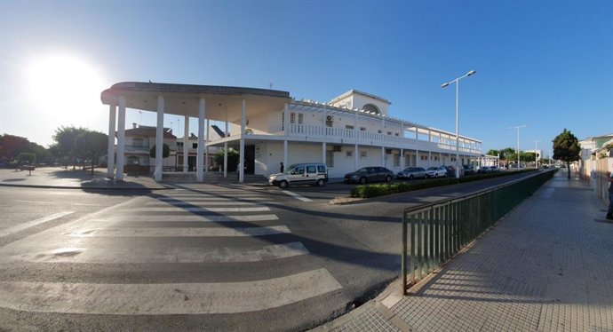 Imagen del exterior del centeo de mayores de Punta Umbría.
