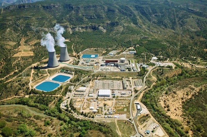 Vista aria de la central nuclear de Cofrents (Valncia).