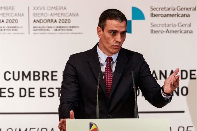 El presidente del Gobierno de España, Pedro Sánchez, comparece ante los medios de comunicación tras la celebración del pleno del XXVII Cumbre Iberoamericana de Jefes de Estado y de Gobierno, a 21 de abril de 2021, en Andorra la Vella (Andorra)