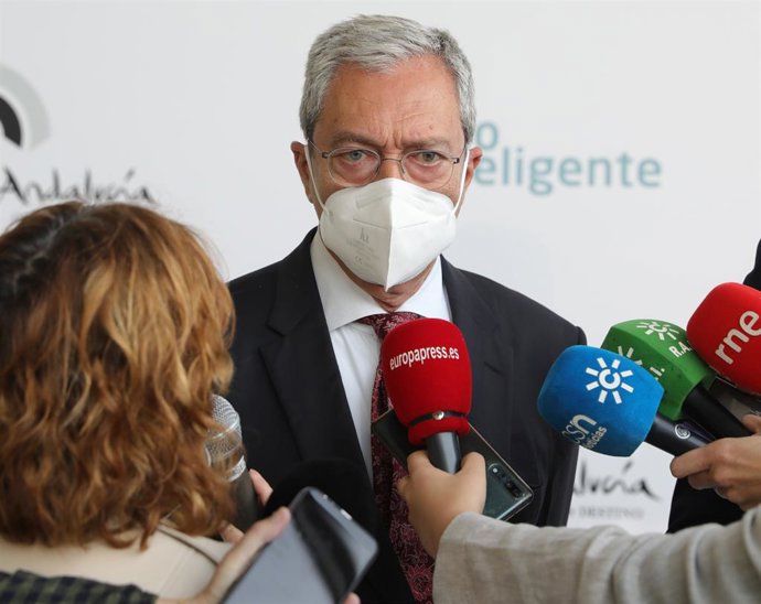 El consejero de Transformación Económica, Industria, Conocimiento y Universidades, Rogelio Velasco.