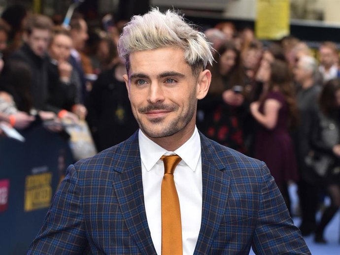 Zac Efron arriving at the premiere of 'Extremely Wicked, Shockingly Evil and Vile' on April 24 2019 at the Curzon Mayfair in London, England