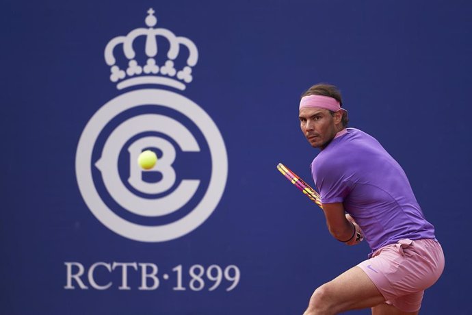 El tenista español Rafa Nadal, en un momento de su partido contra Kei Nishikori en el Barcelona Opena Banc Sabadell 2021