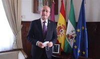 El alcalde de Málaga condena cartas amenazantes: Las discrepancias se expresan "con la palabra, no de esa forma cobarde"