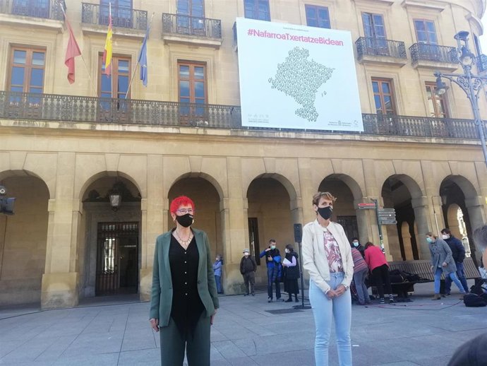 La consejera de Salud y la presidenta María Chivite presentan una campaña animando a la vacunación