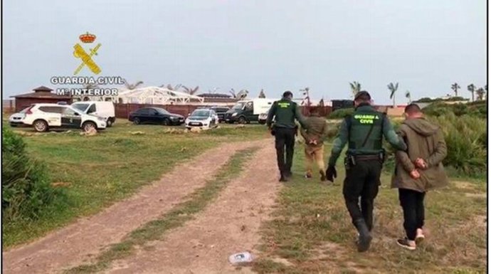 Detenidos en Vejer acusados de cometer robos en toda la geogradía española