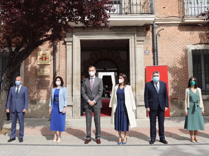 Los Reyes han conmemorado el Día Internacional del Libro en la sede del Insitituo Cervantes en Alcalá de Henares