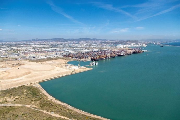 El traslado de la actividad de contenedores en la zona sur del Puerto minimizará las externalidades medioambientales de la actividad portuaria en zonas urbanas