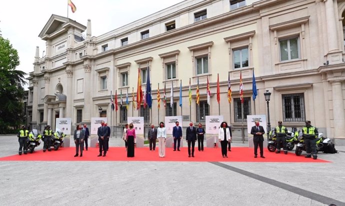 Autoridades en la 13 Edicón de los Premios Ponle Freno