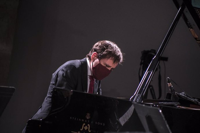 Archivo - El pianista Boris Giltburg