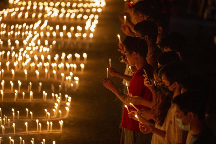Archivo - Protestas contra el golpe de Estado en Birmania