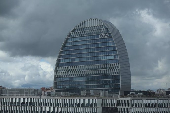 Edificio de la sede de BBVA en Madrid, conocido como La Vela, a 22 de abril de 2021, en Madrid (España). 